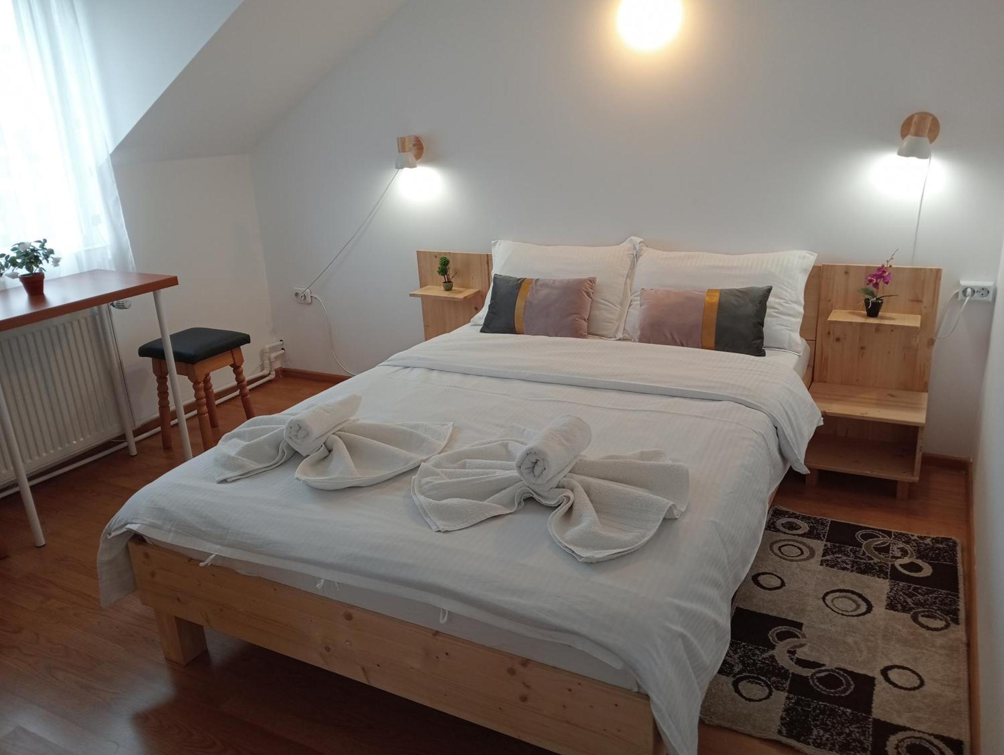 Casa Popa Hotel Гура Хуморулуй Екстериор снимка