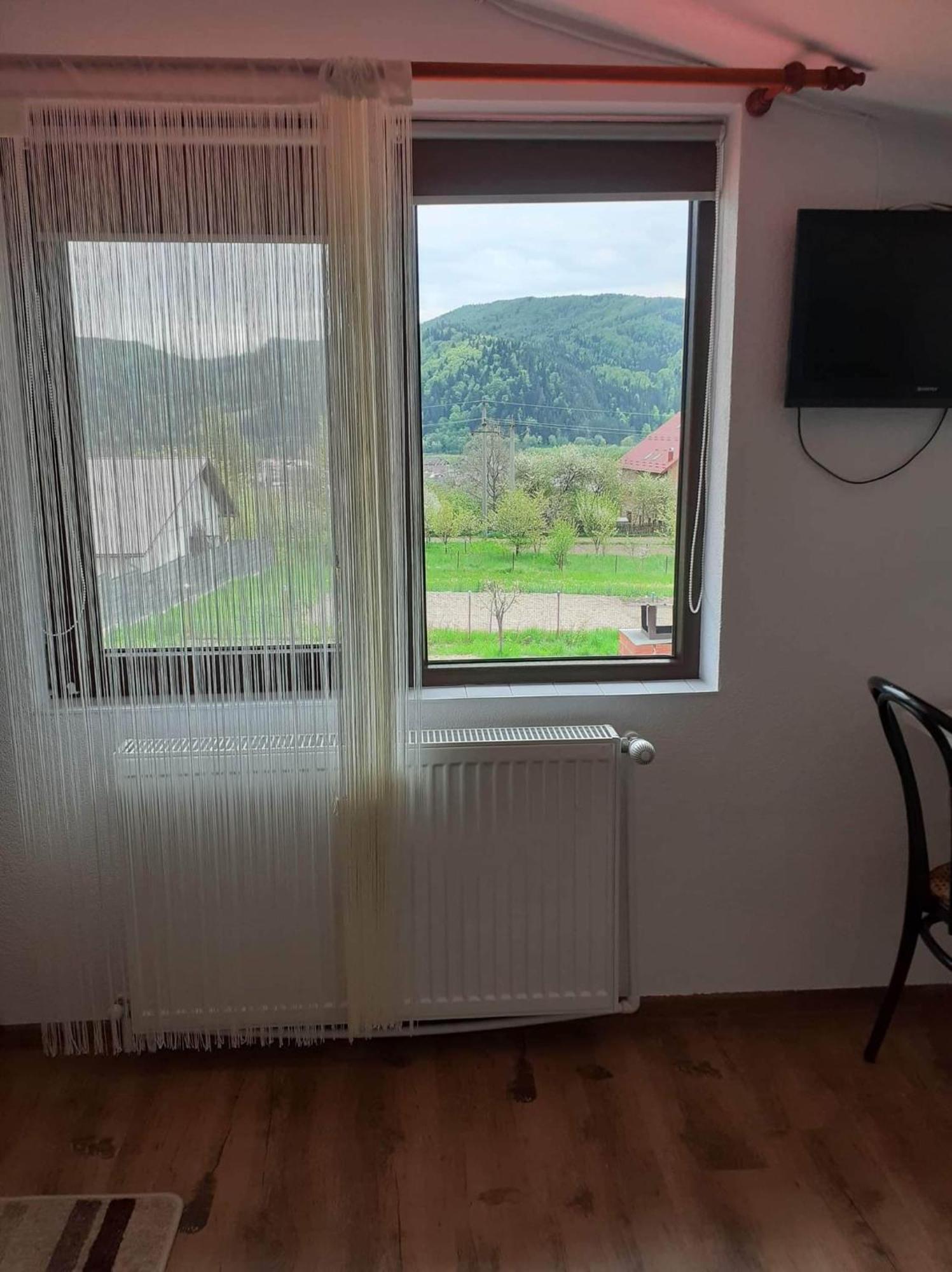 Casa Popa Hotel Гура Хуморулуй Екстериор снимка