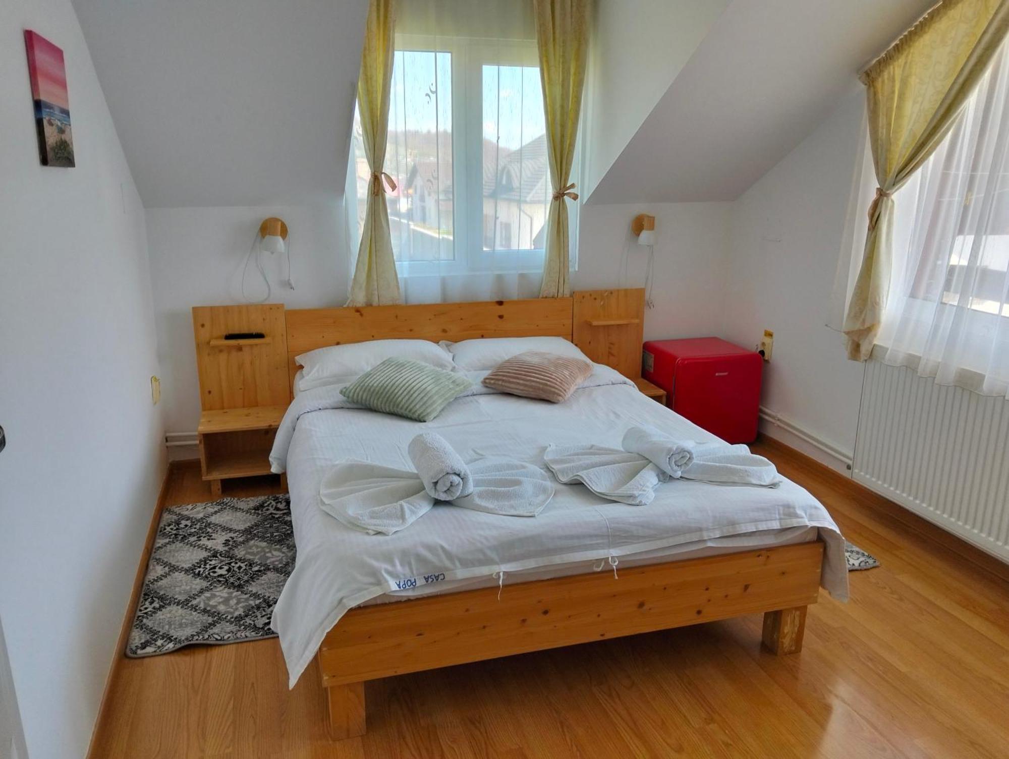 Casa Popa Hotel Гура Хуморулуй Екстериор снимка